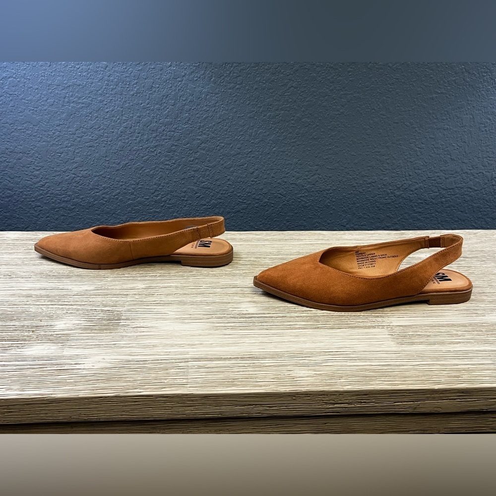 NEW!!! SM New York Tan Slingback Flats